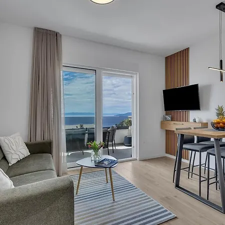 Easy Times 1 - Exklusiv アパート *